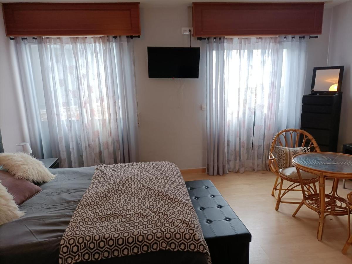 Piso Con Terraza En Las Rias Altas Santa Marta de Ortigueira Zewnętrze zdjęcie